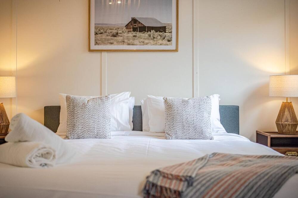Photo of Bedroom in Macmasters Beach