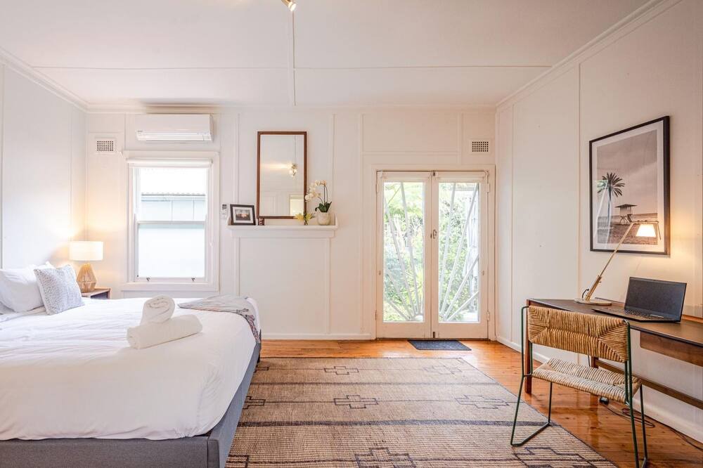 Photo of Bedroom in Macmasters Beach