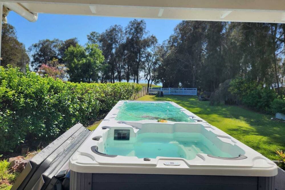 Photo of Outdoor in Berkeley Vale