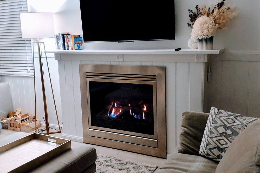 Photo of Others in Berkeley Vale