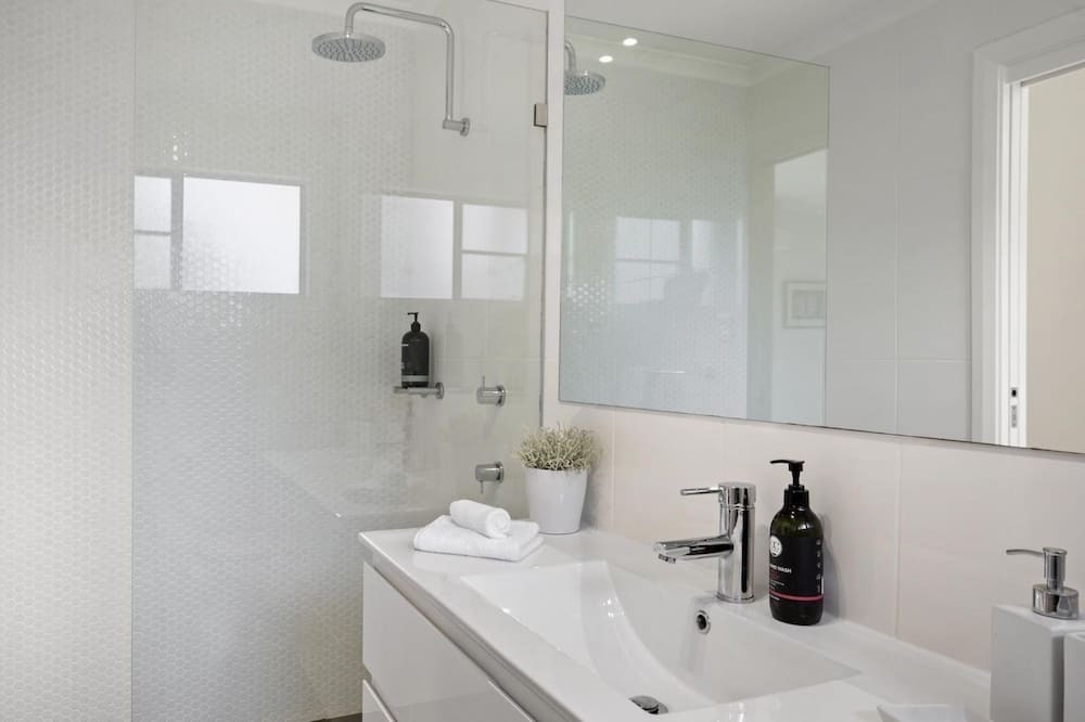 Photo of Bathroom in Pretty Beach Central Coast