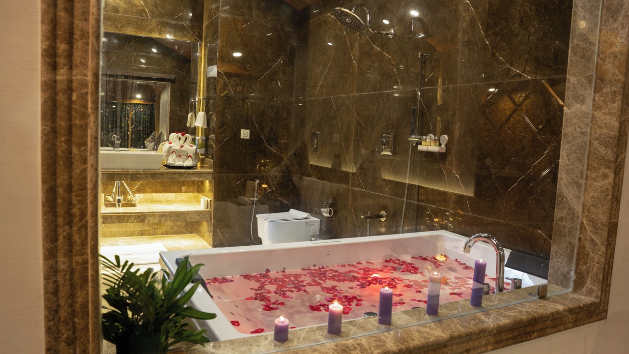 Photo of Bathroom in Dal Lake