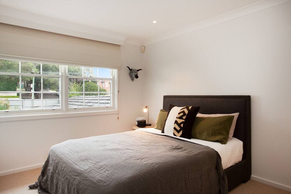 Photo of Others in Bellevue Hill
