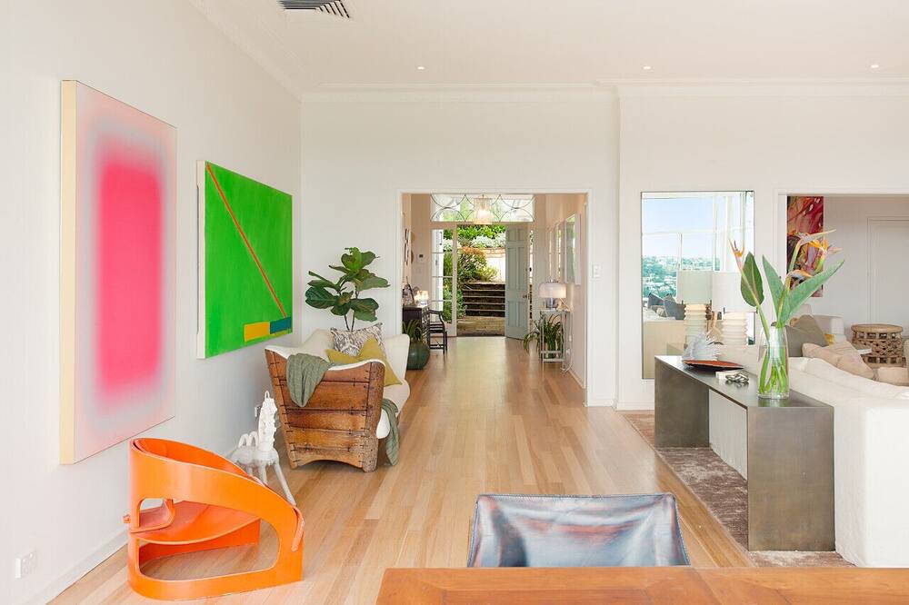 Photo of Others in Bellevue Hill