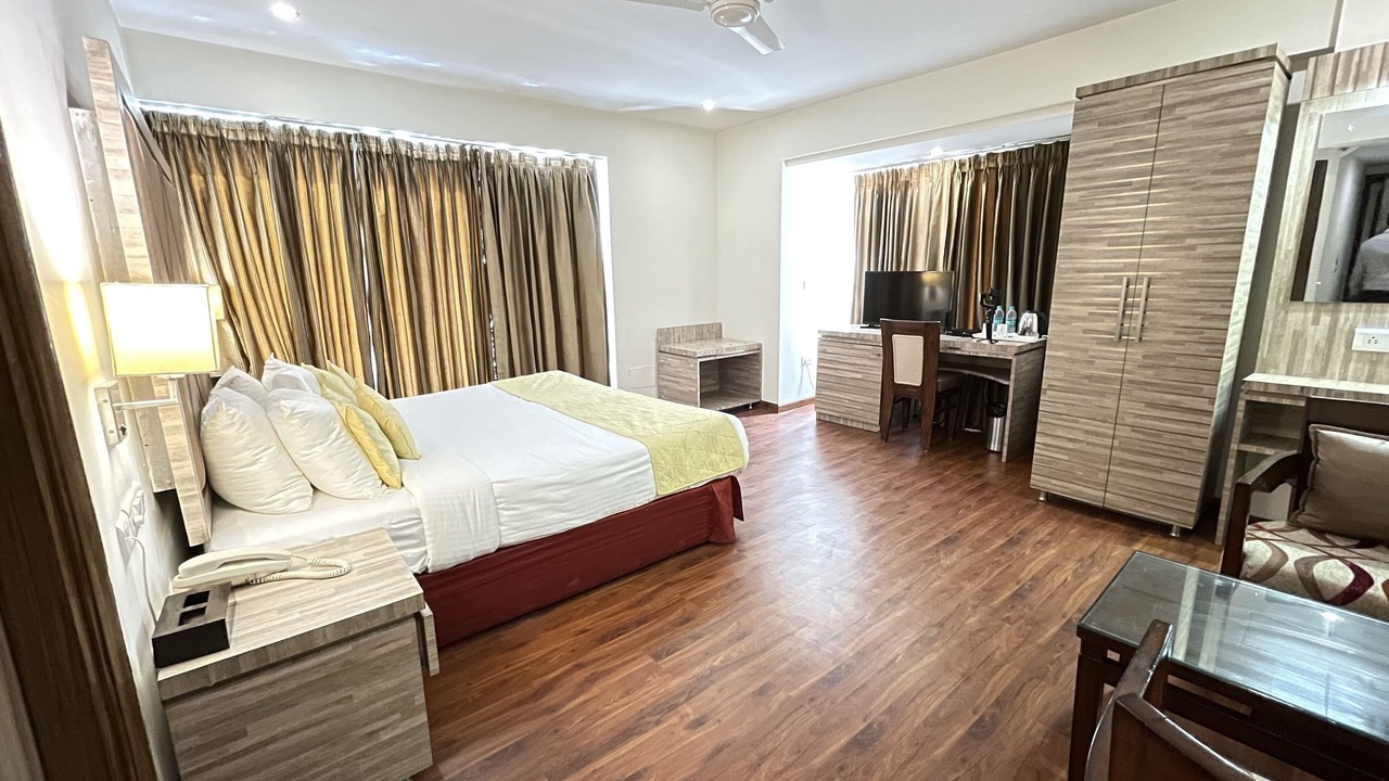 Photo of Bedroom in Taj Ganj