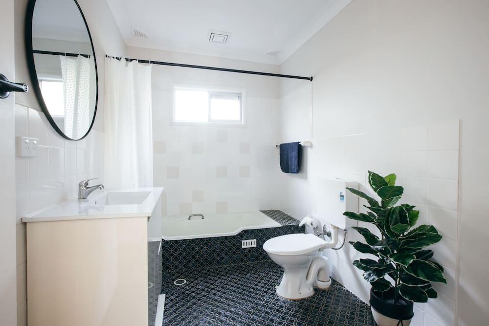 Photo of Bathroom in Chittaway Point