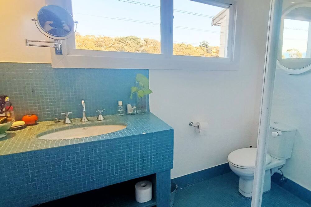 Photo of Bathroom in Bronte