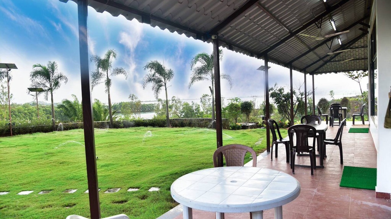 Photo of Patio Balcony in Khodala