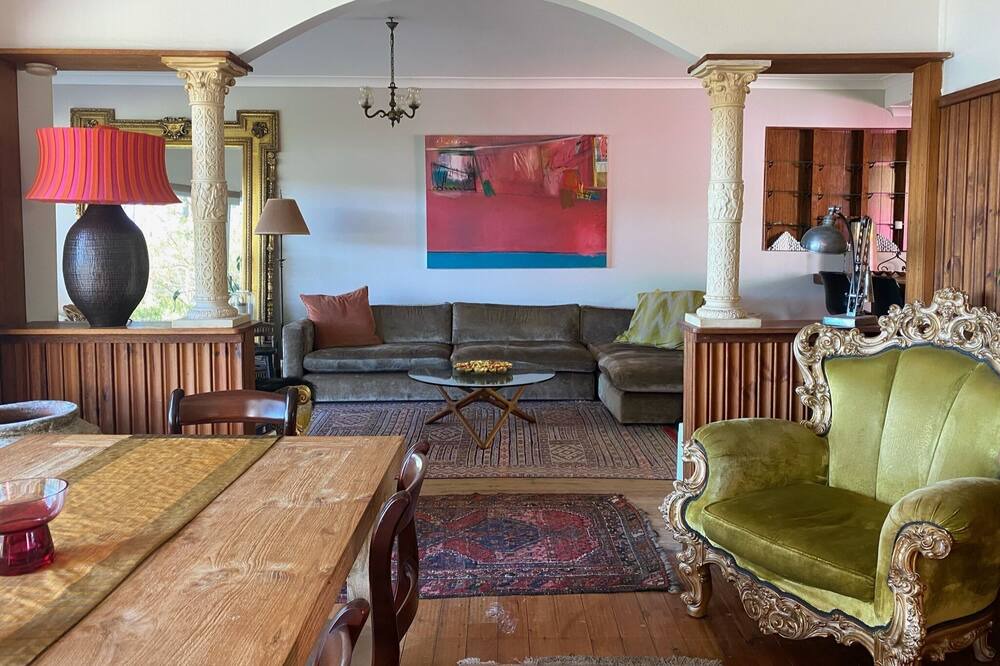 Photo of Livingroom in Avalon Beach