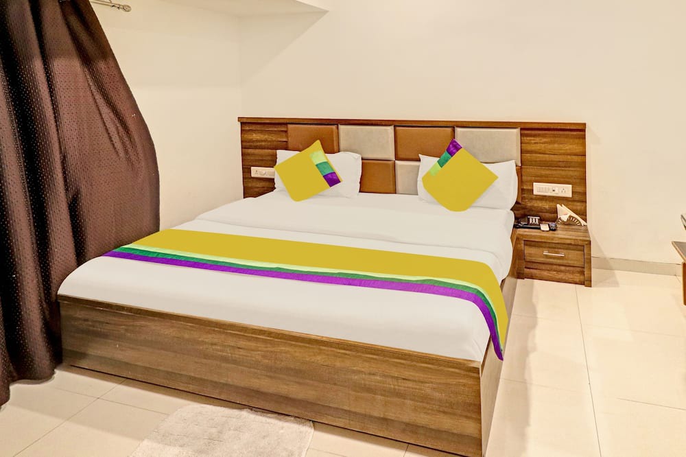 Photo of Bedroom in Ahmedabad City Centre