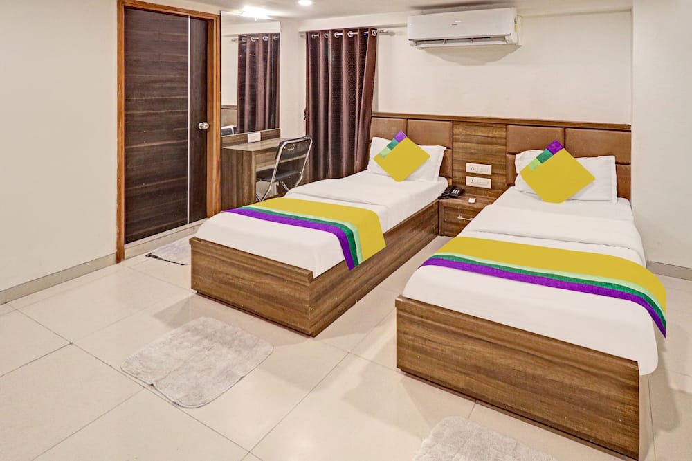 Photo of Bedroom in Ahmedabad City Centre