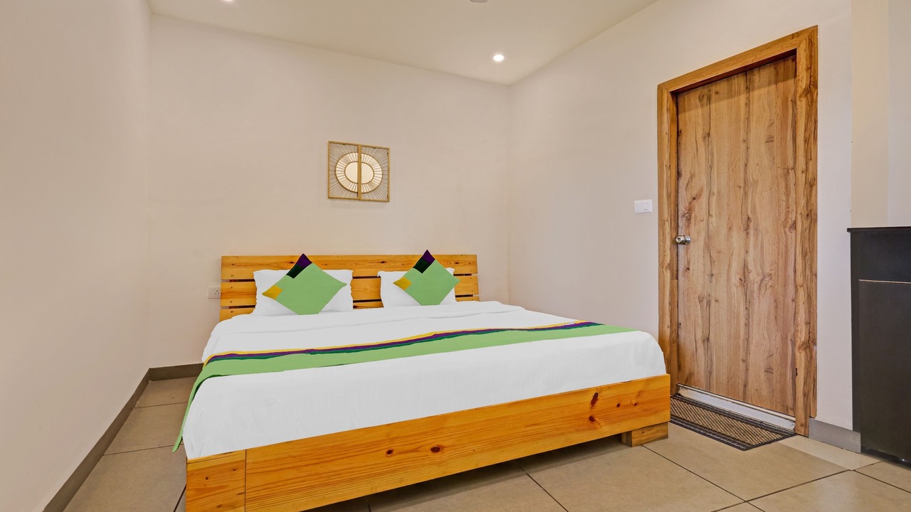 Photo of Bedroom in Bhimtal