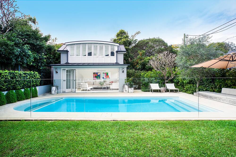 Photo of Others in Bellevue Hill