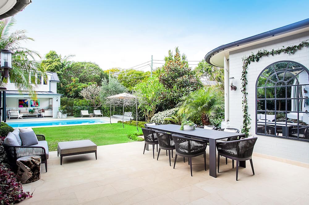 Photo of Others in Bellevue Hill