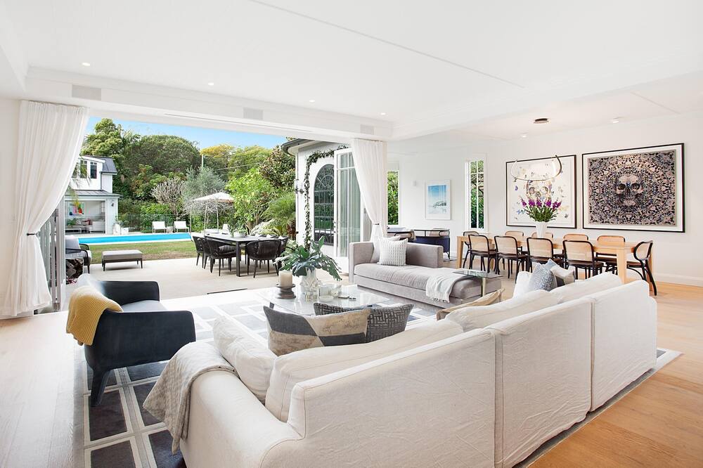 Photo of Others in Bellevue Hill