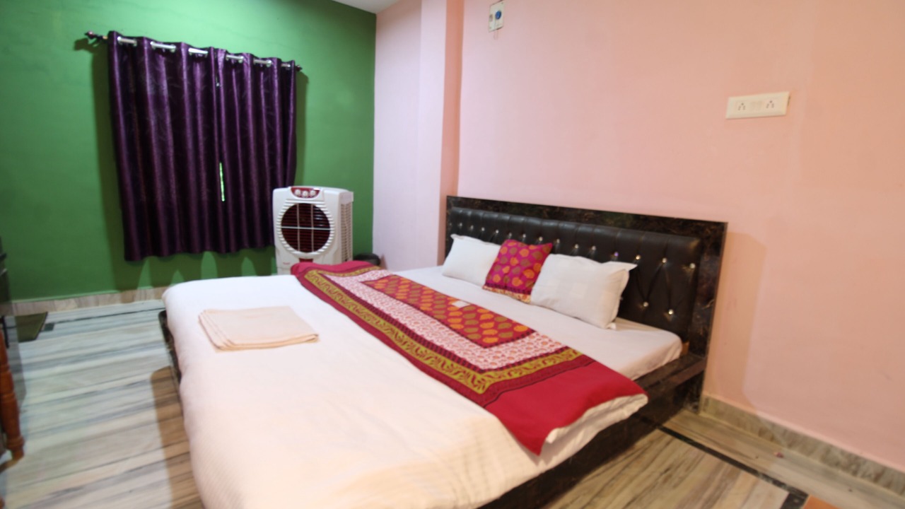 Photo of Bedroom in Sidhi