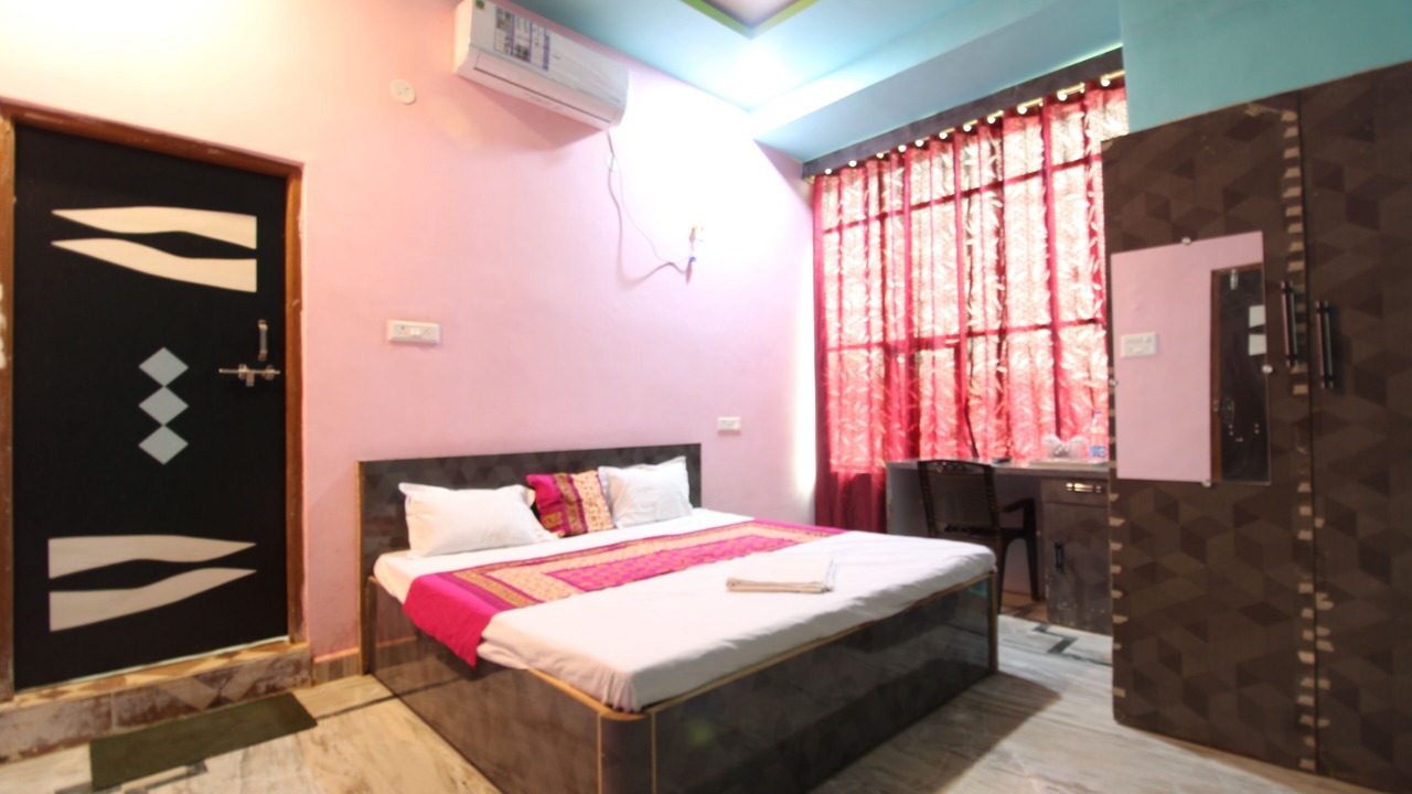 Photo of Bedroom in Sidhi