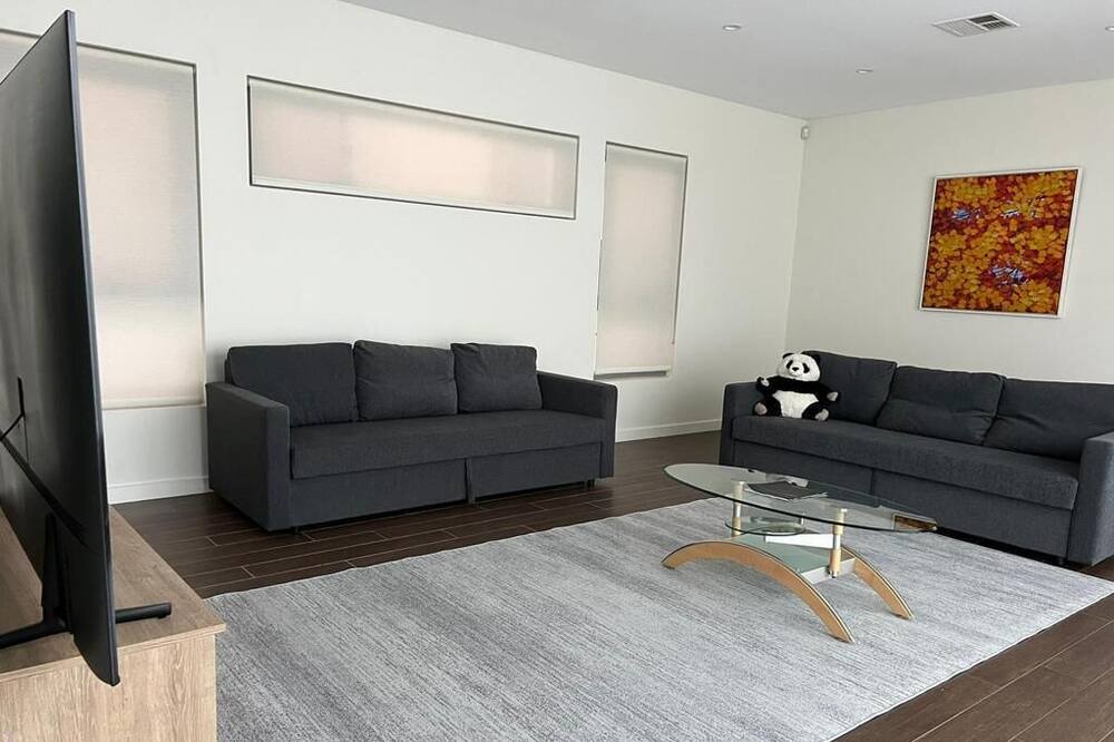 Photo of Livingroom in Brighton-le-Sands