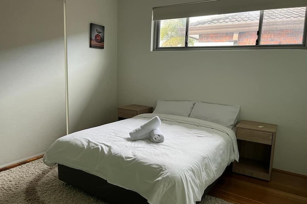 Photo of Bedroom in Brighton-le-Sands