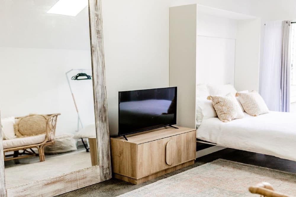 Photo of Bedroom in Avalon Beach
