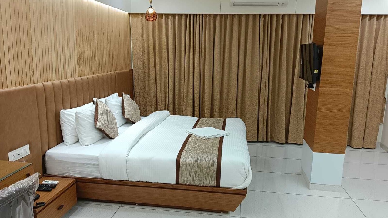 Photo of Bedroom in Surat