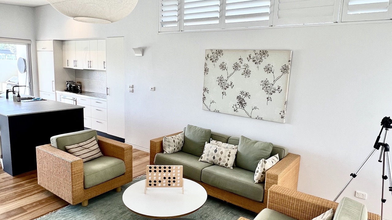 Photo of Livingroom in Macmasters Beach