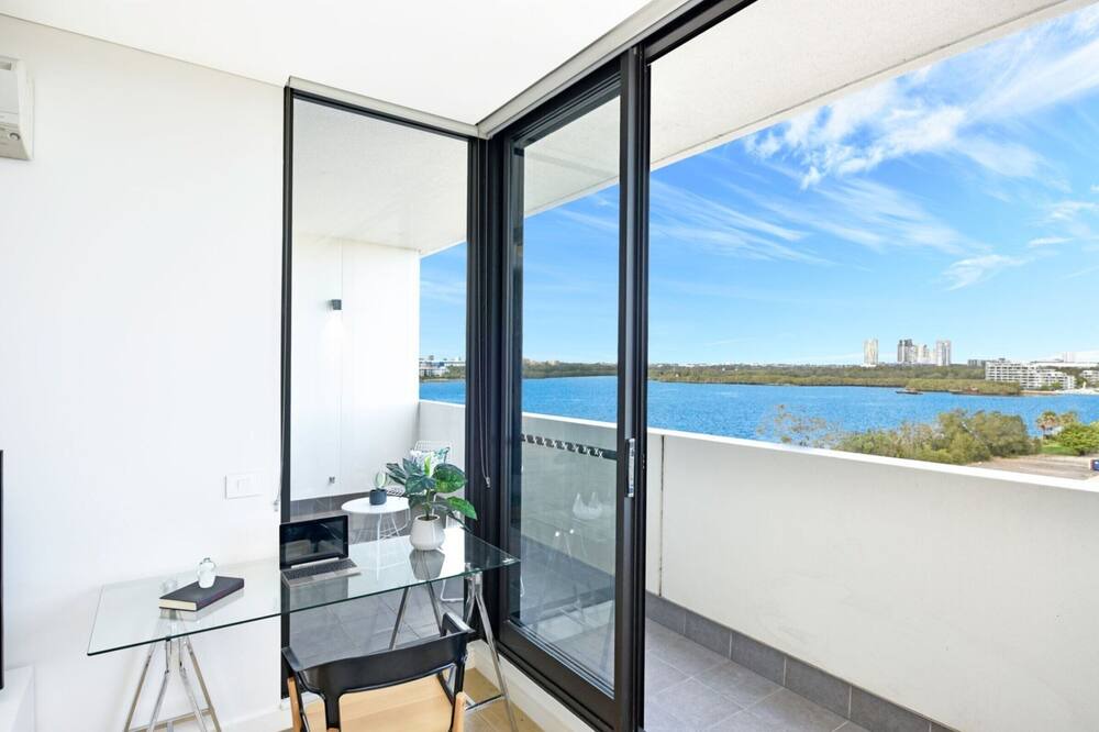 Photo of Patio Balcony in Wentworth Point