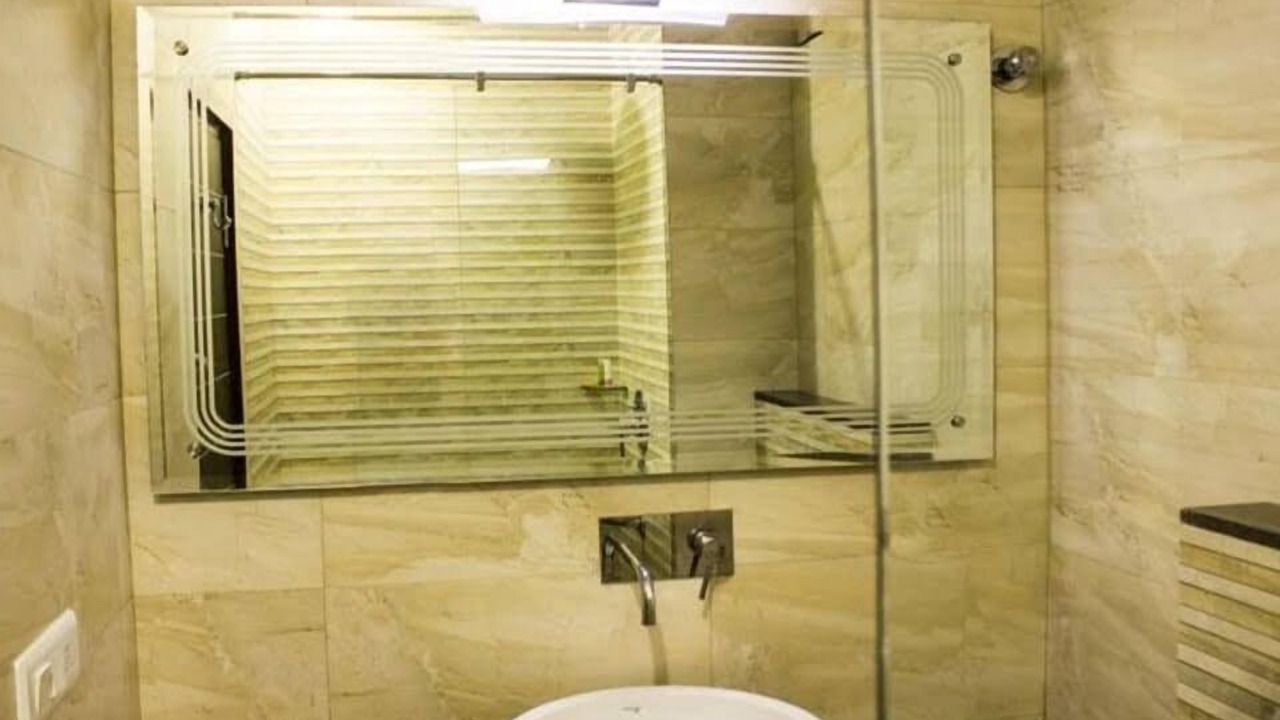 Photo of Bathroom in Pink City
