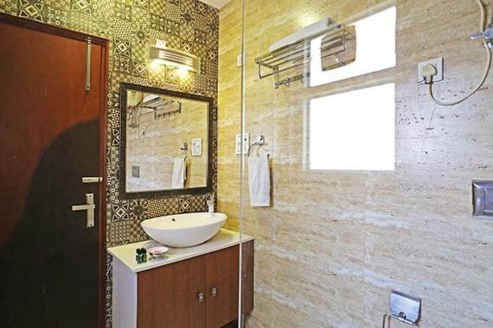 Photo of Bathroom in Dariyaganj