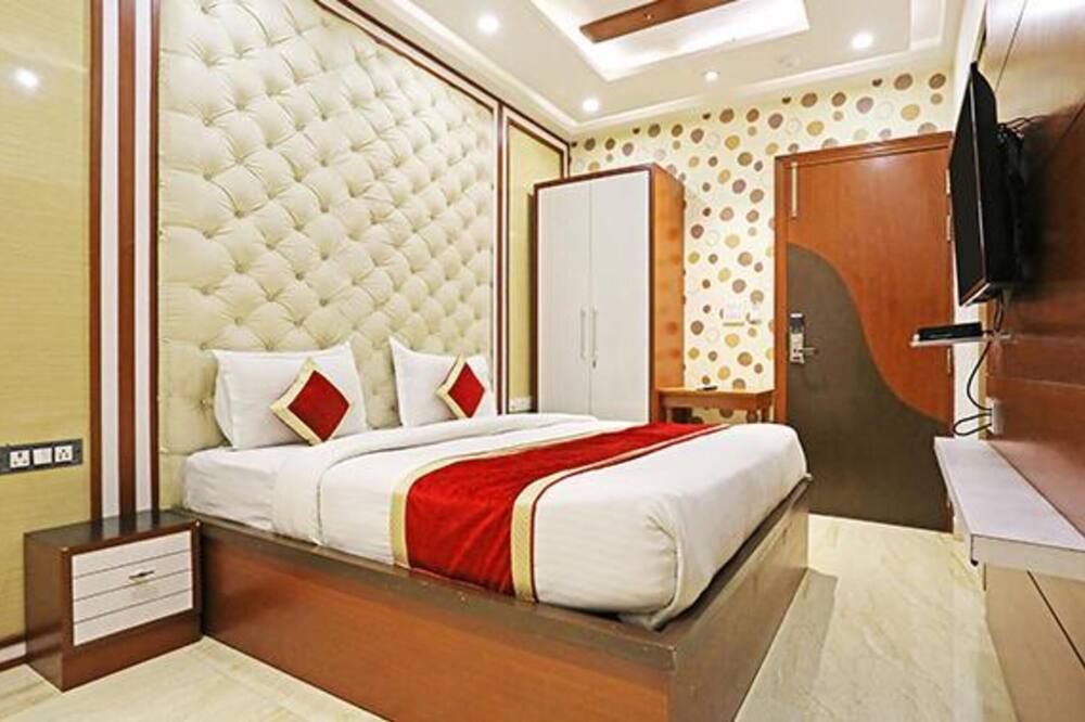 Photo of Bedroom in Dariyaganj