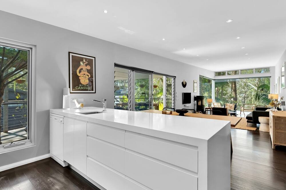 Photo of Kitchen in Macmasters Beach