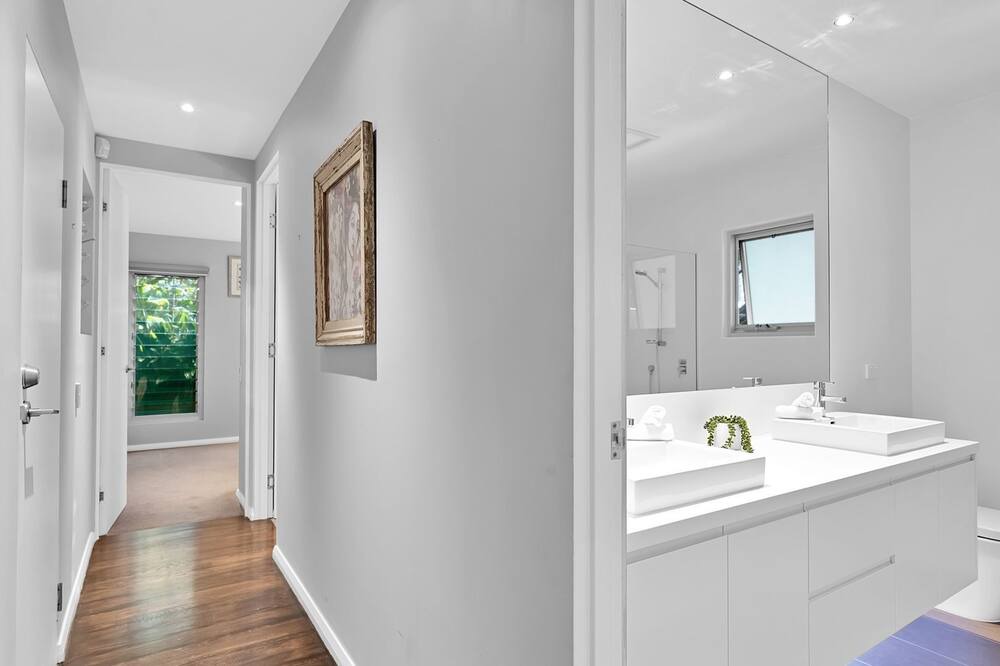 Photo of Bathroom in Macmasters Beach