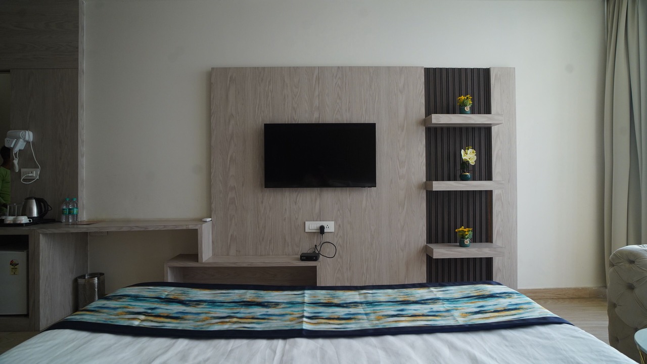 Photo of Bedroom in Alambagh