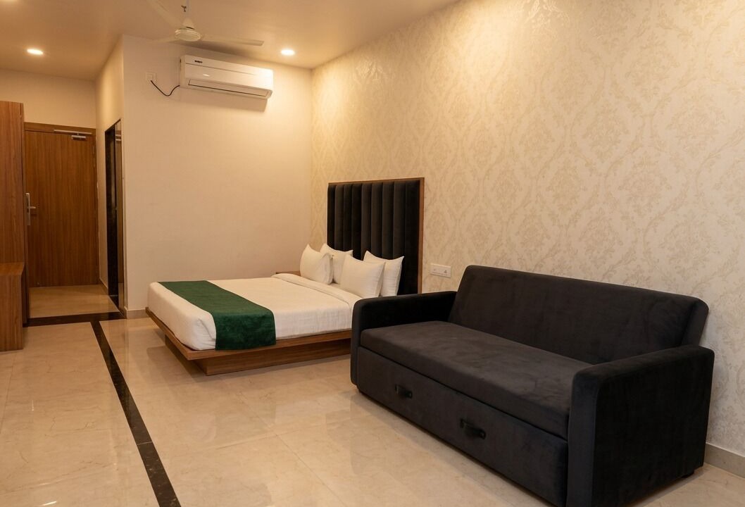Photo of Bedroom in Jabalpur