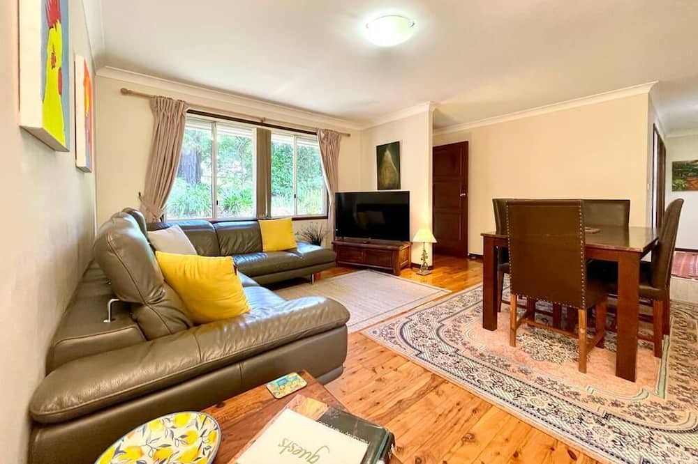 Photo of Livingroom in Hazelbrook