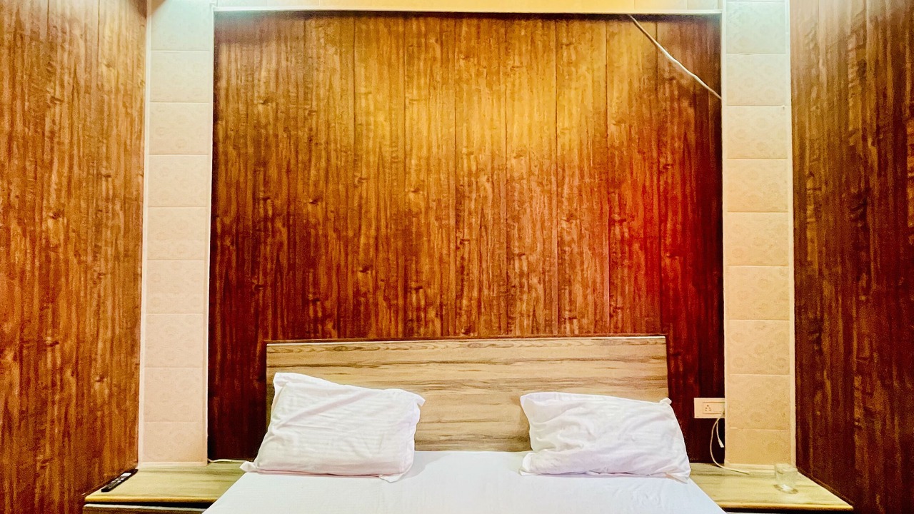 Photo of Bedroom in Mathura