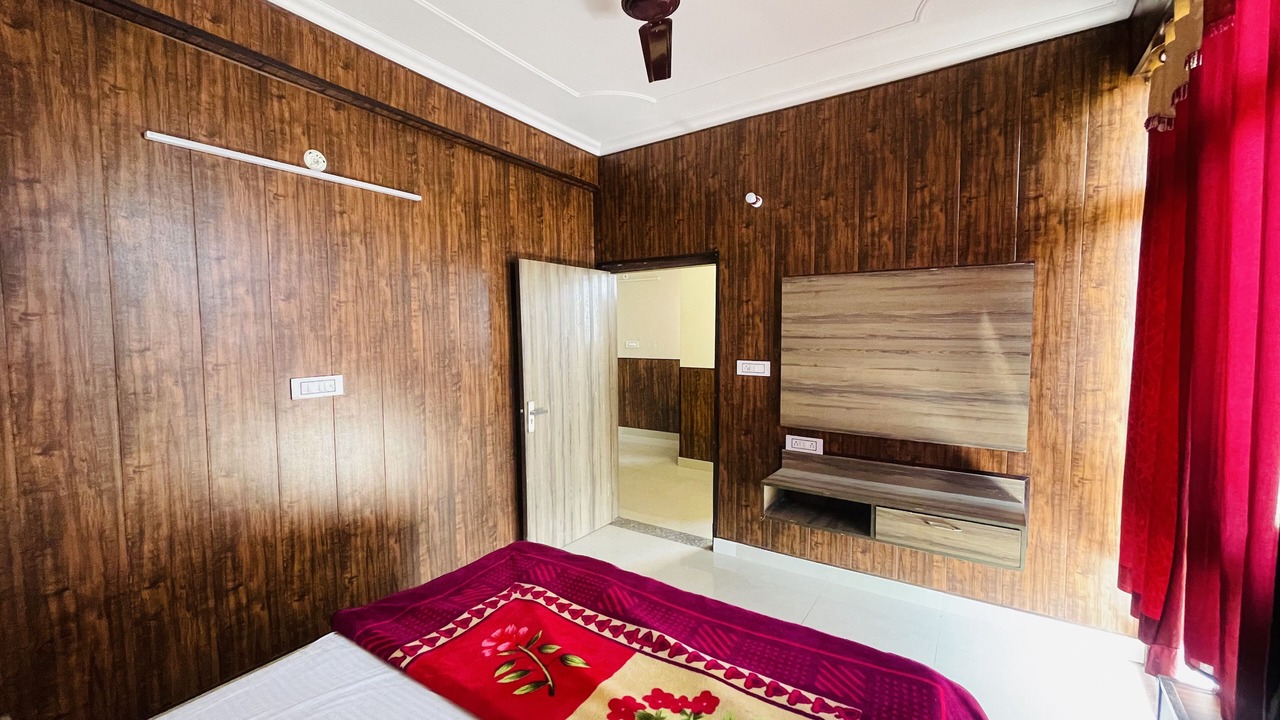 Photo of Bedroom in Mathura