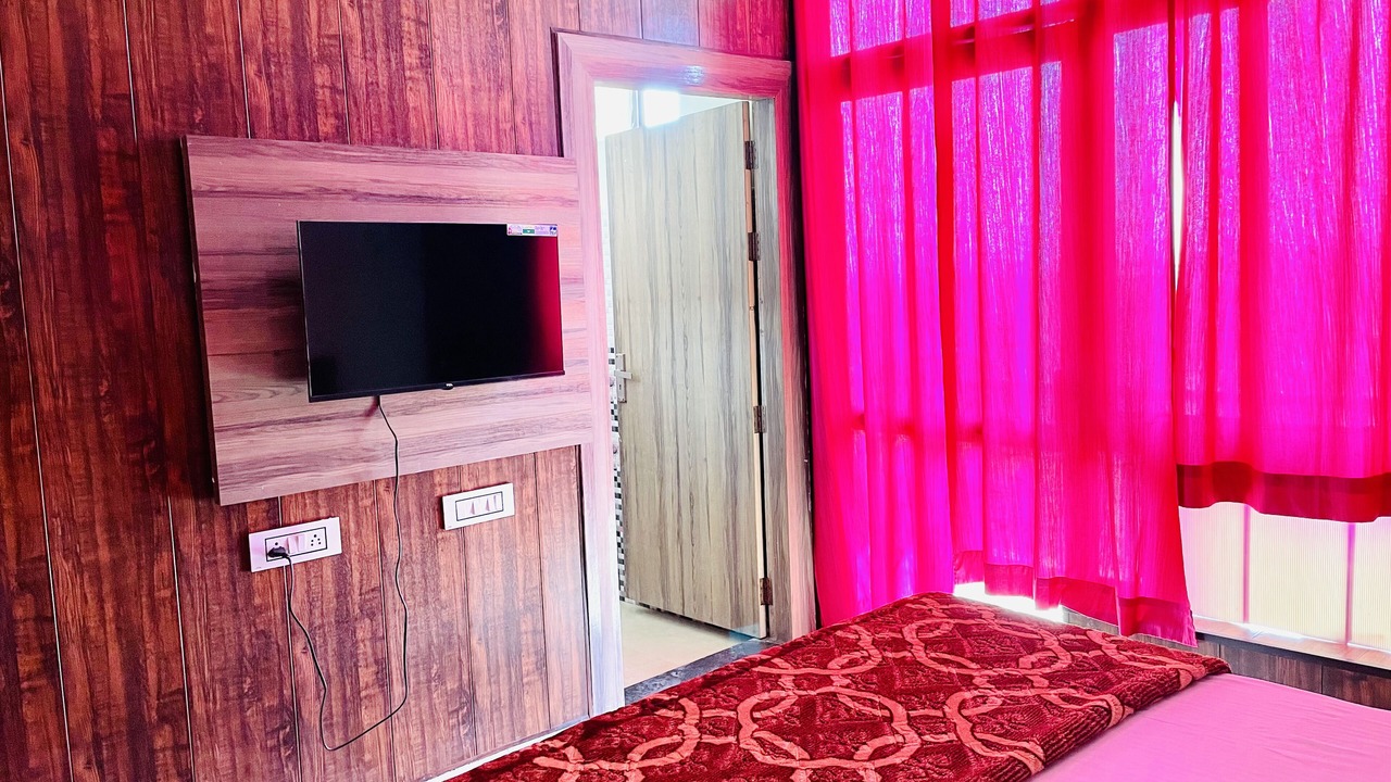 Photo of Bedroom in Mathura