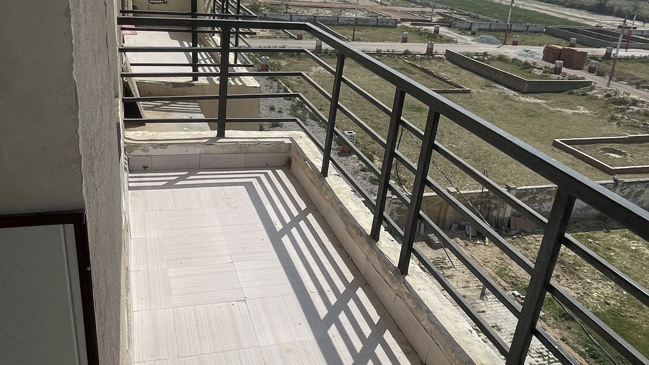 Photo of Patio Balcony in Mathura
