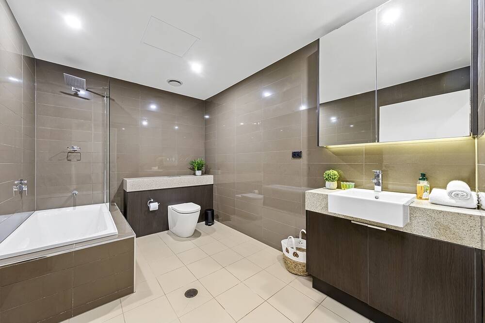Photo of Bathroom in Zetland