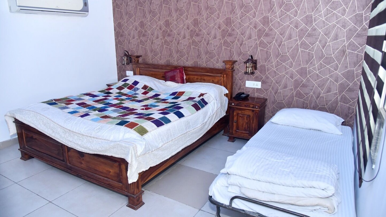 Photo of Bedroom in Ganaur