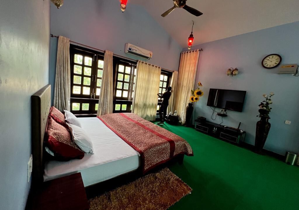 Photo of Bedroom in Damoy
