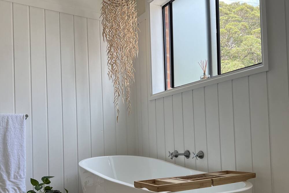 Photo of Bathroom in Central Coast