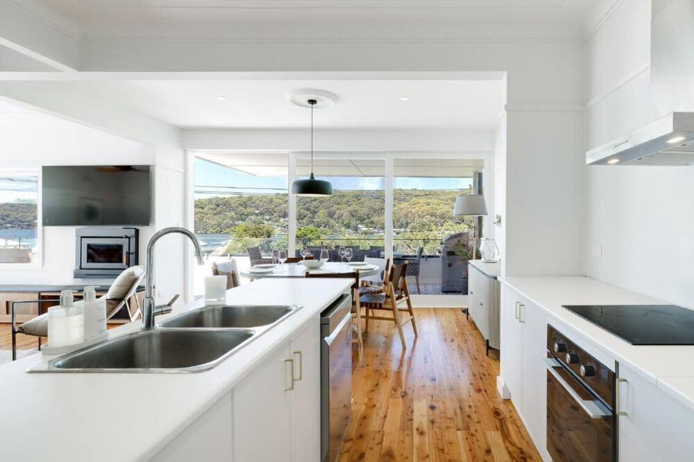 Photo of Kitchen in Pretty Beach Central Coast