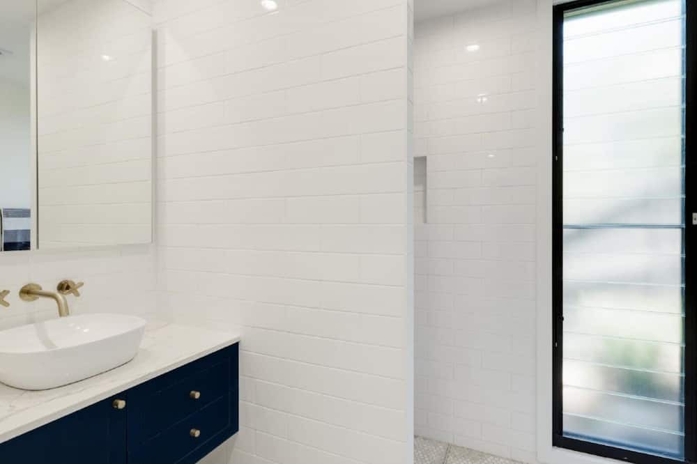 Photo of Bathroom in Pretty Beach Central Coast