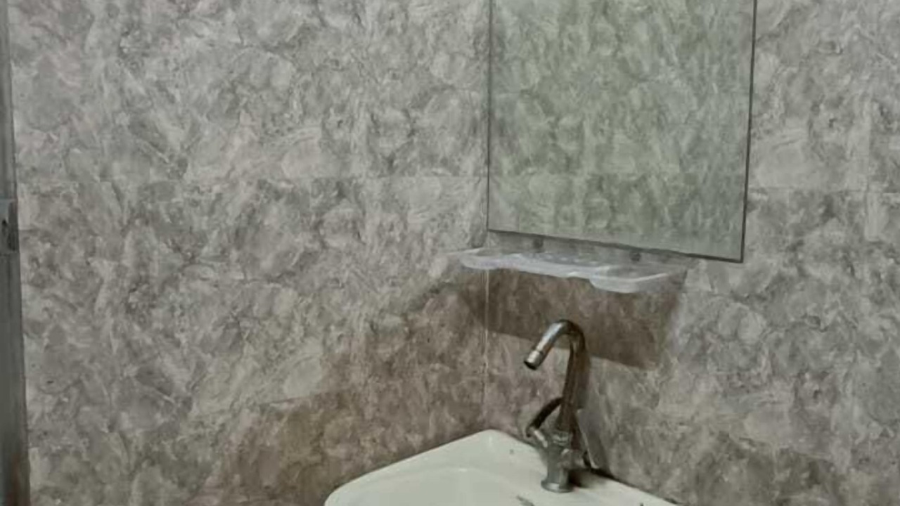 Photo of Bathroom in Hari Nagar