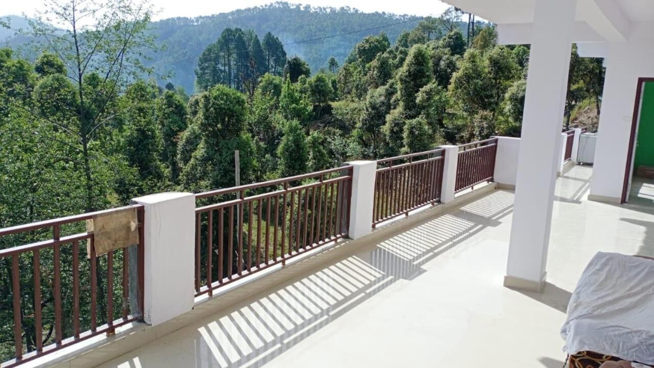 Photo of Patio Balcony in Kausani