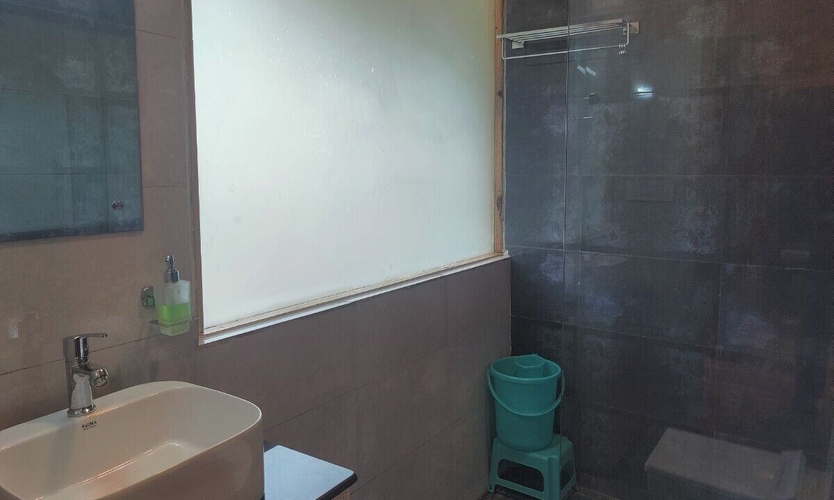 Photo of Bathroom in Naina Range