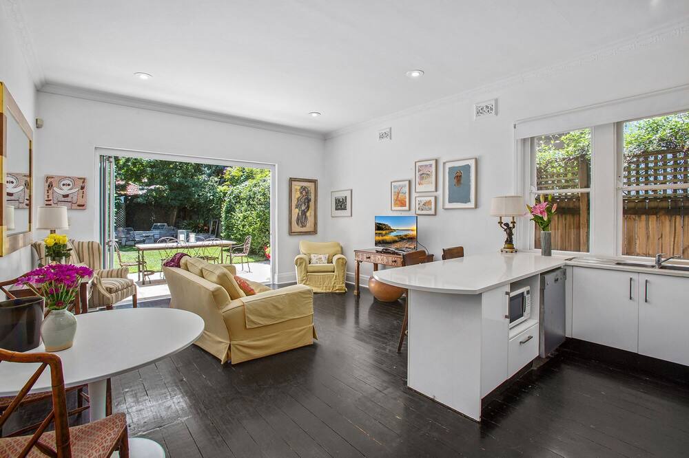 Photo of Others in Bellevue Hill