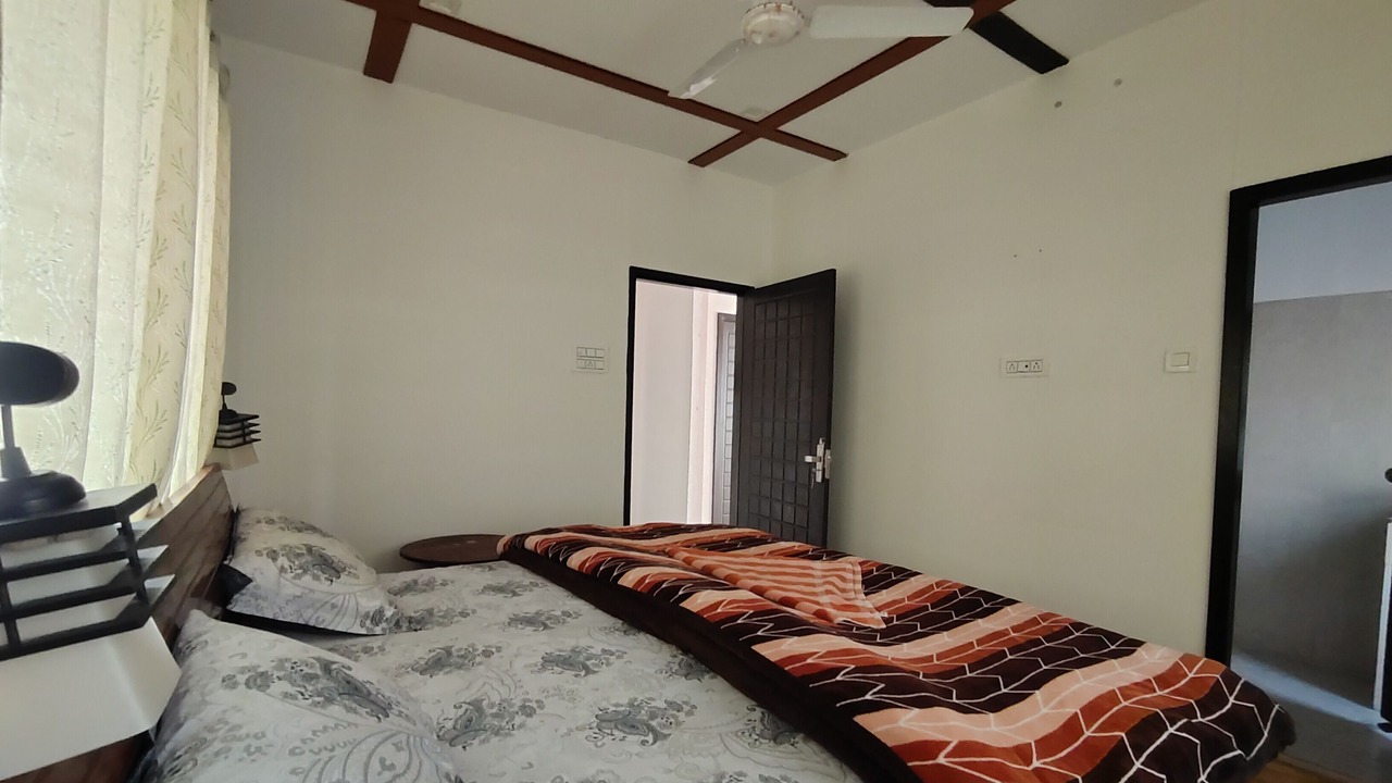 Photo of Bedroom in Tehri